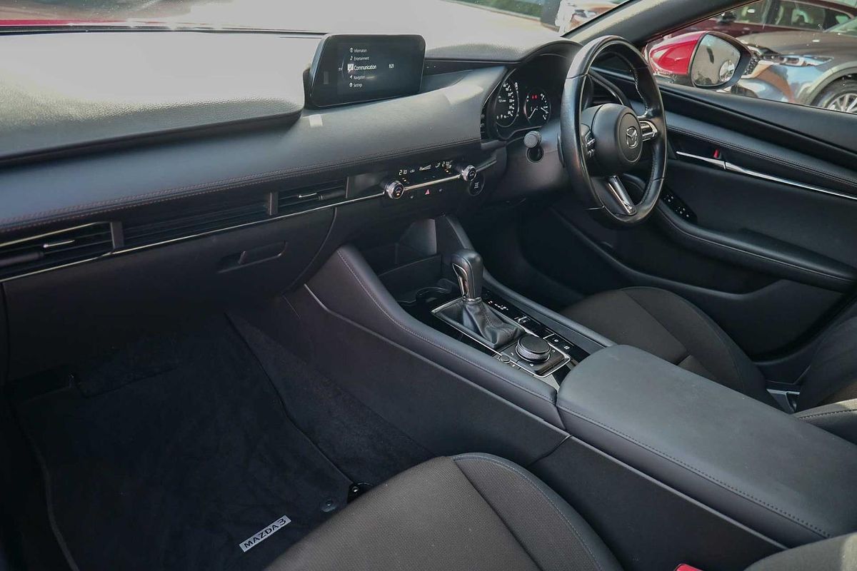 2022 Mazda 3 G20e Evolve M Hybrid BP Series