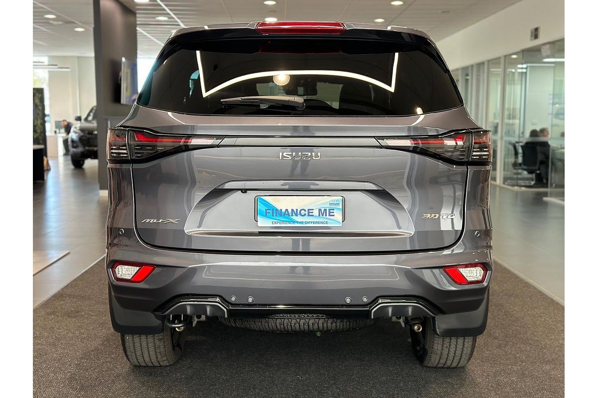 2025 Isuzu MU-X LS-T