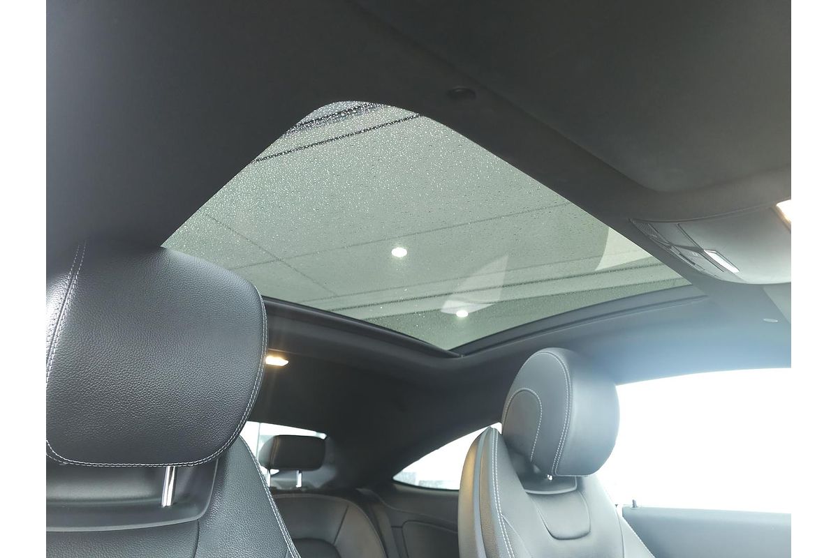 2021 Mercedes-Benz C-Class C200 C205