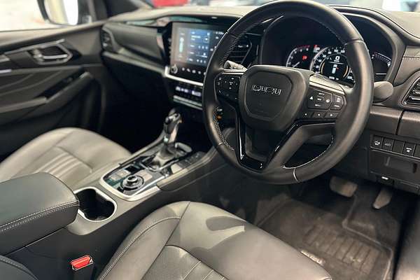 2025 Isuzu MU-X LS-T