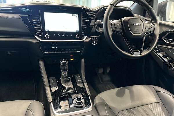 2025 Isuzu MU-X LS-T