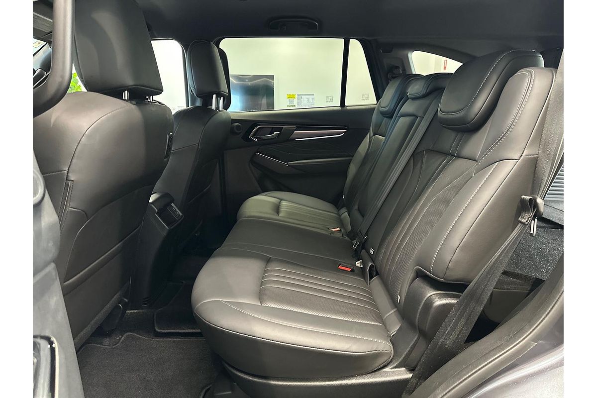 2025 Isuzu MU-X LS-T