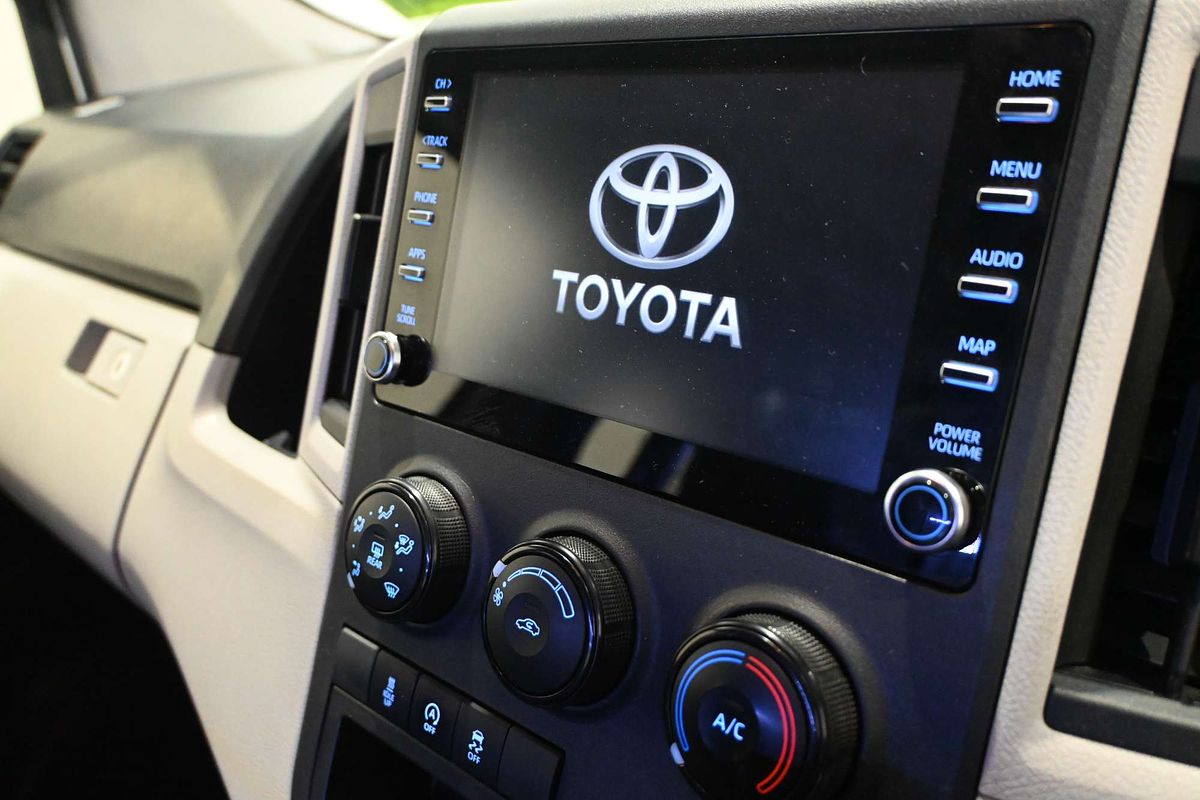 2021 Toyota Hiace GDH300R LWB