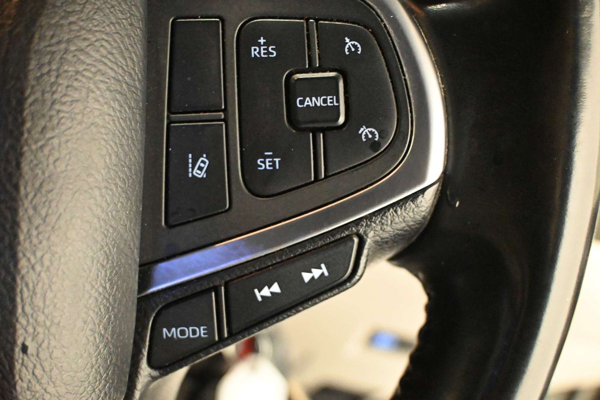 2021 Toyota Hiace GDH300R LWB