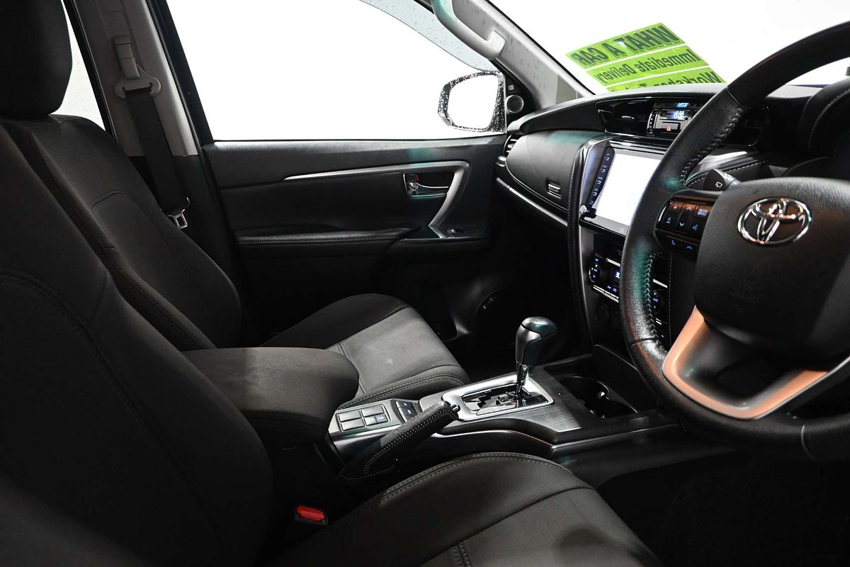 2022 Toyota Fortuner Crusade GUN156R