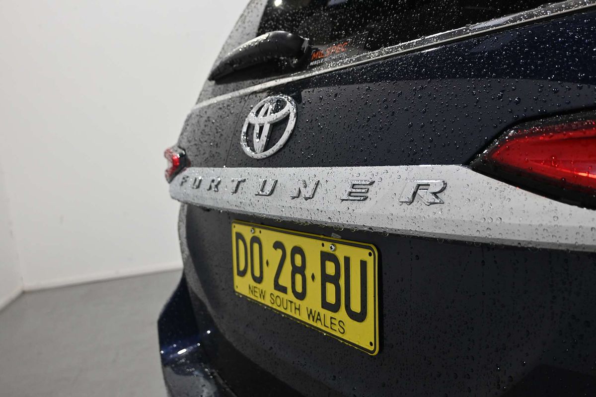 2022 Toyota Fortuner Crusade GUN156R