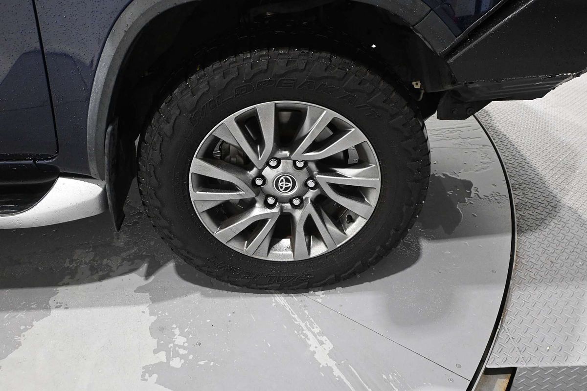 2022 Toyota Fortuner Crusade GUN156R