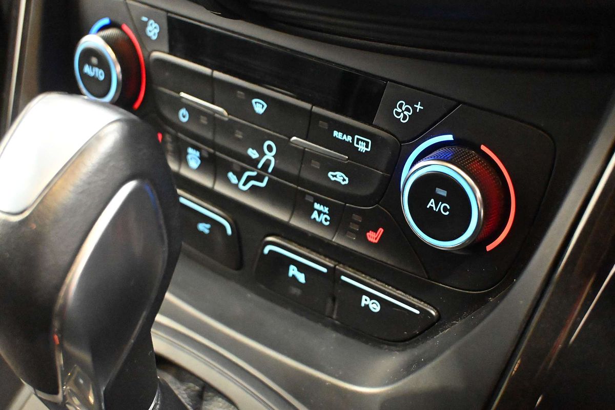 2017 Ford Escape Titanium ZG