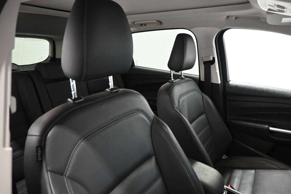 2017 Ford Escape Titanium ZG