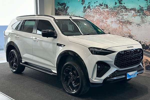 2025 Isuzu MU-X X-TERRAIN