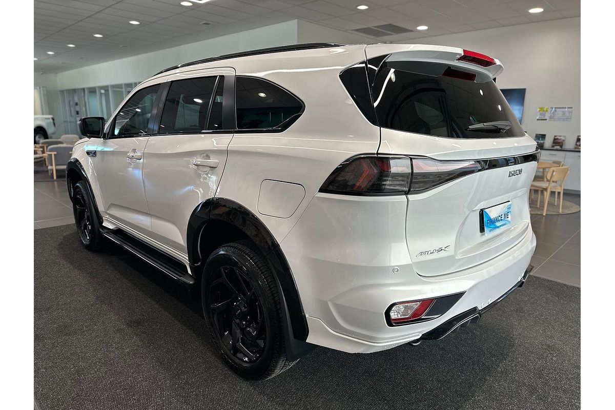 2025 Isuzu MU-X X-TERRAIN
