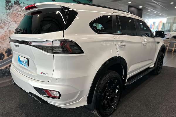 2025 Isuzu MU-X X-TERRAIN