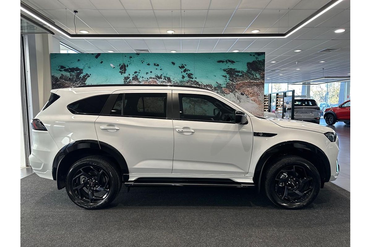2025 Isuzu MU-X X-TERRAIN