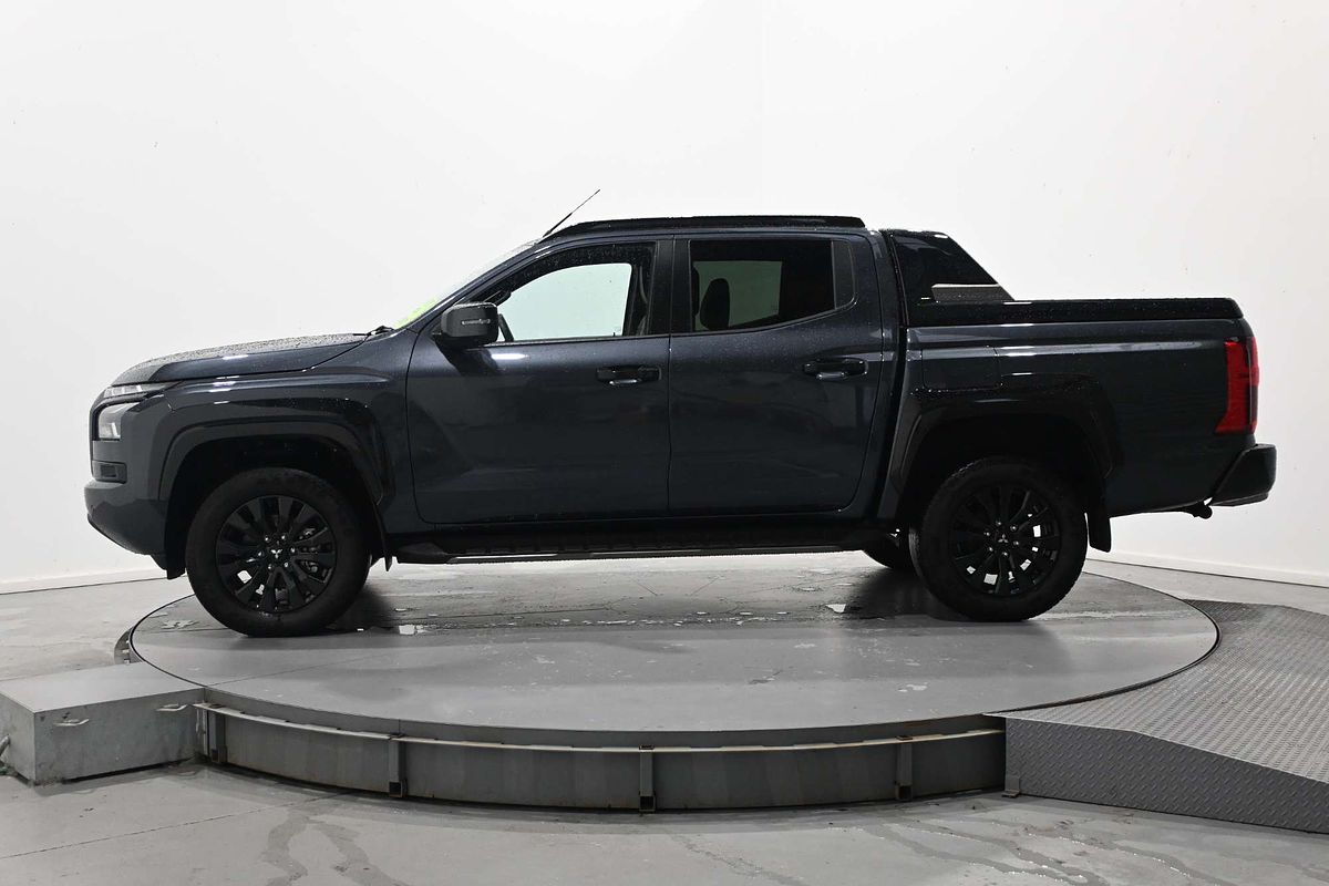 2024 Mitsubishi Triton GSR MV