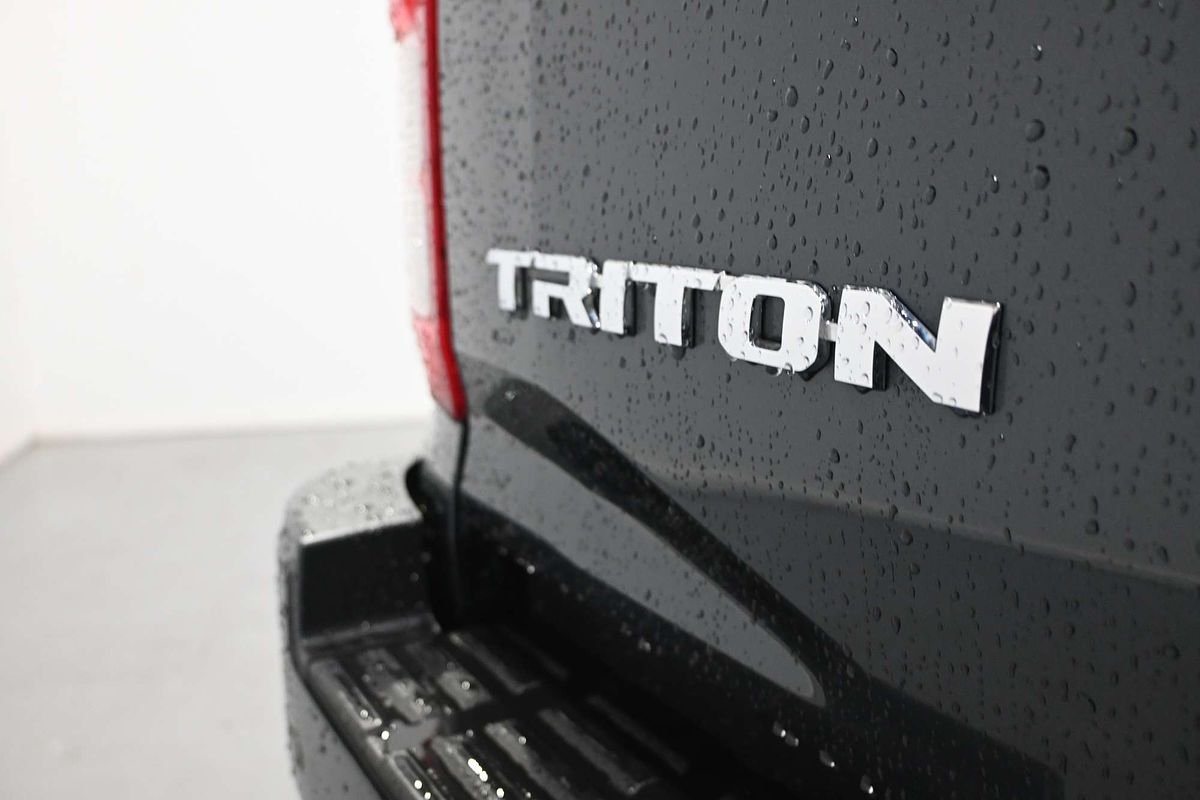 2024 Mitsubishi Triton GSR MV