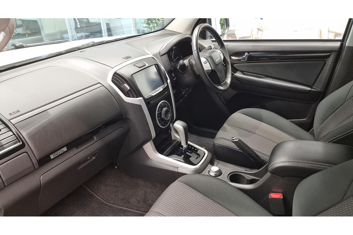 2020 Isuzu MU-X LS-U