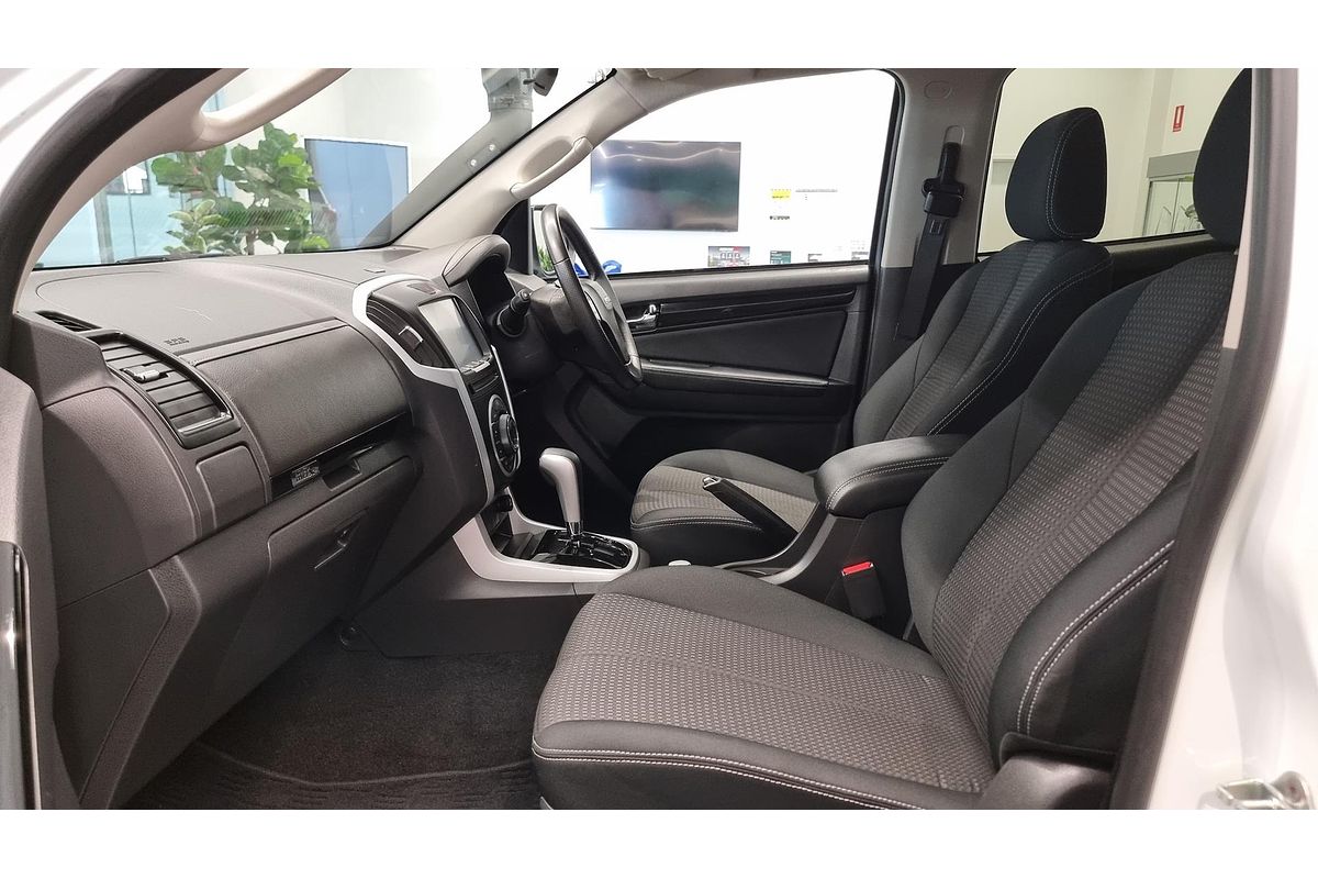 2020 Isuzu MU-X LS-U