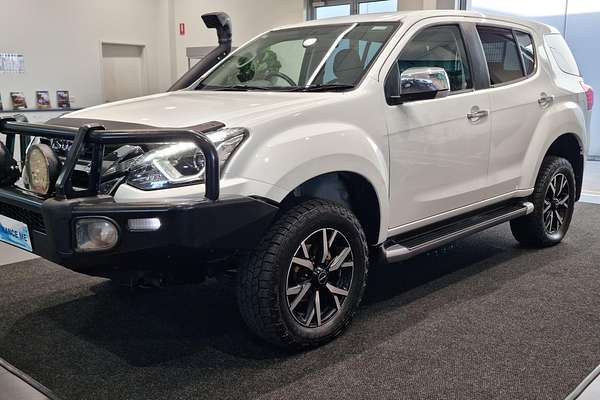 2020 Isuzu MU-X LS-U