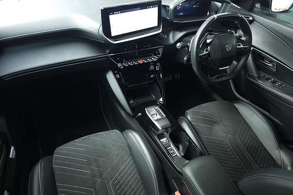 2024 Peugeot 2008 GT P24