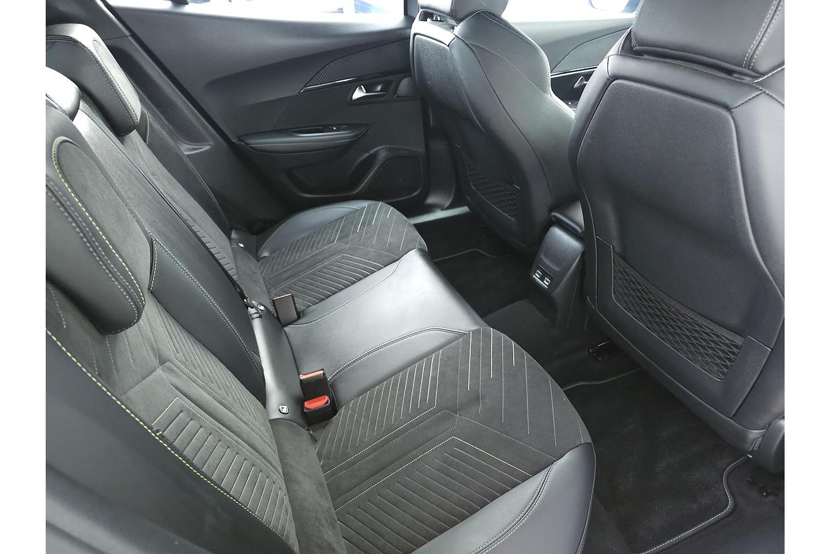 2024 Peugeot 2008 GT P24