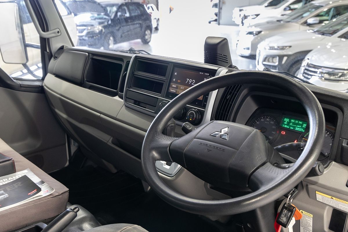 2022 Fuso Canter 515 4x2