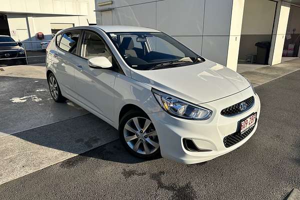 2019 Hyundai Accent Sport RB6