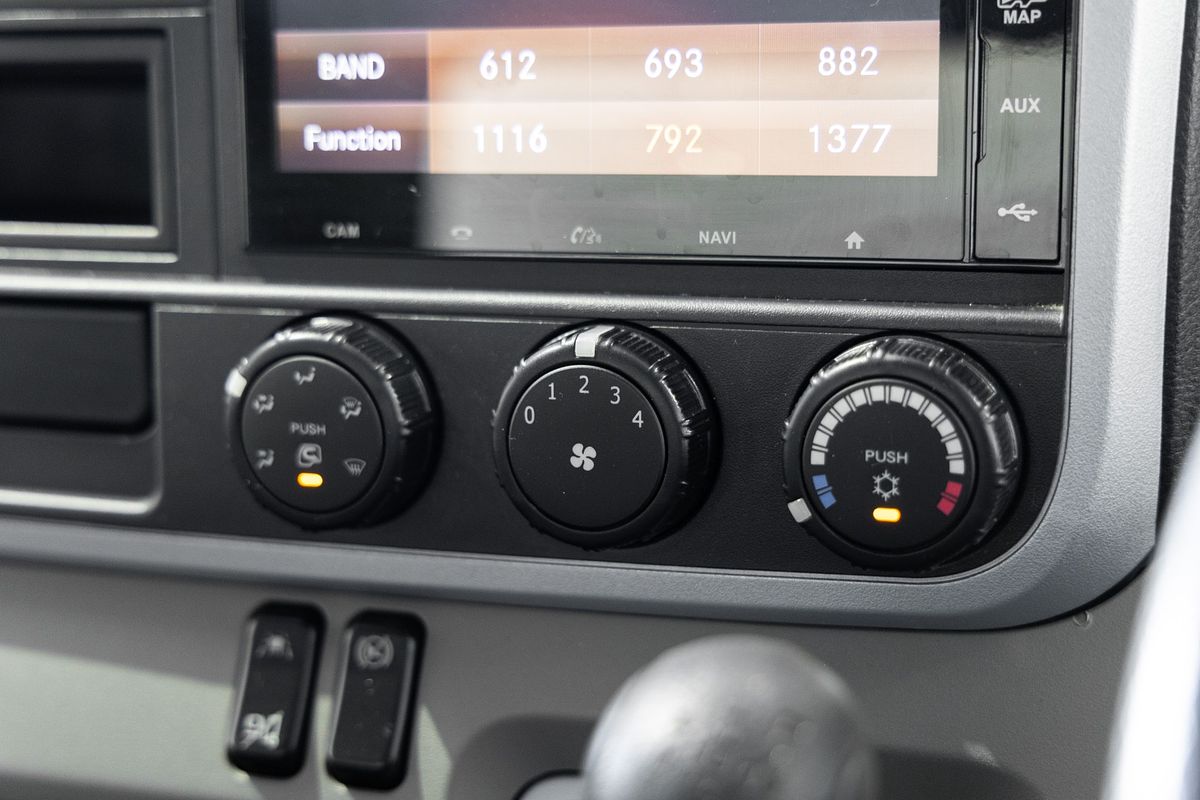2022 Fuso Canter 515 4x2