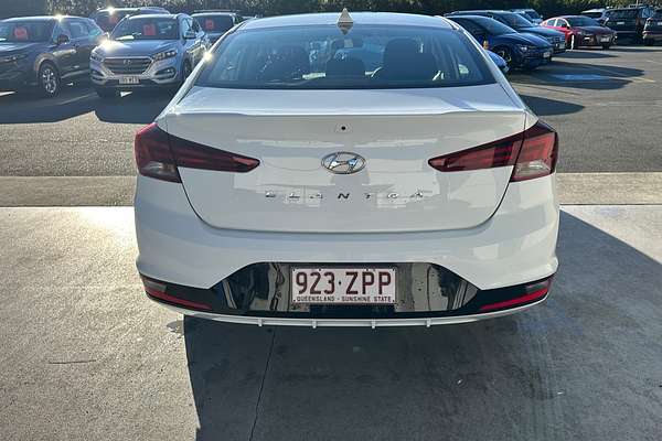 2019 Hyundai Elantra Go AD.2