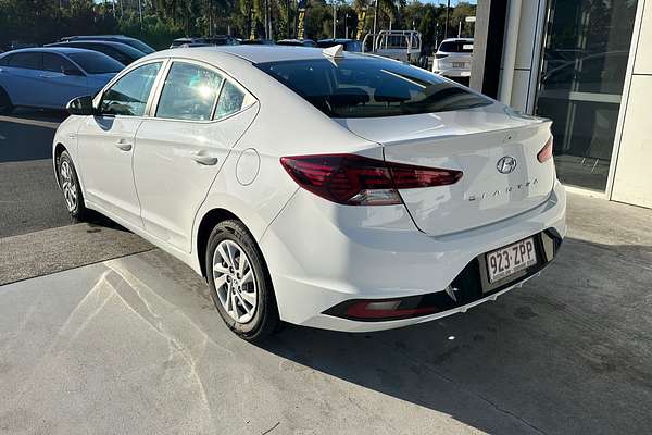 2019 Hyundai Elantra Go AD.2