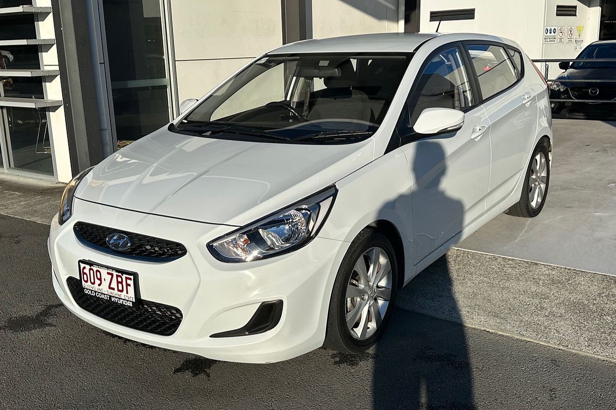 2019 Hyundai Accent Sport RB6
