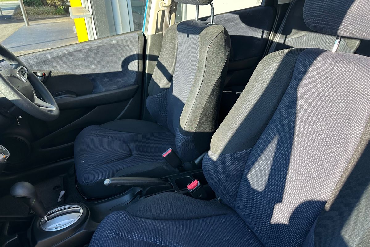 2012 Honda Jazz VTi GE