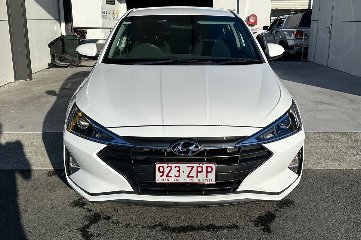 2019 Hyundai Elantra Go AD.2