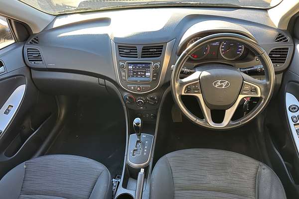 2019 Hyundai Accent Sport RB6
