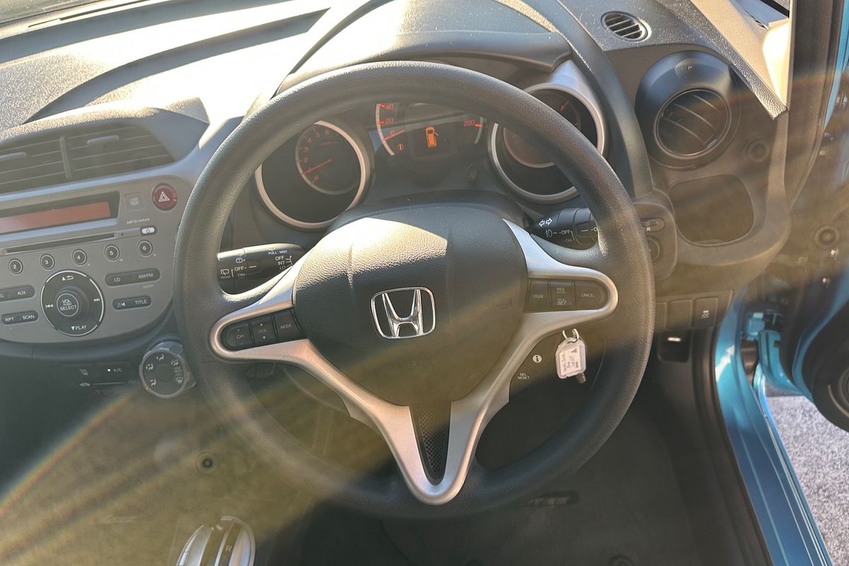 2012 Honda Jazz VTi GE
