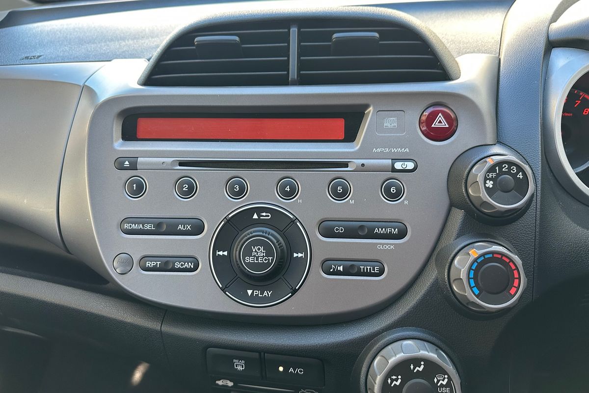 2012 Honda Jazz VTi GE