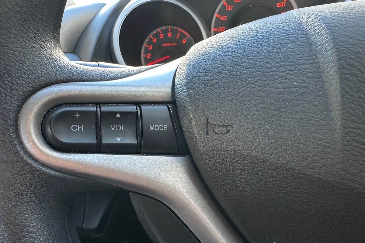 2012 Honda Jazz VTi GE