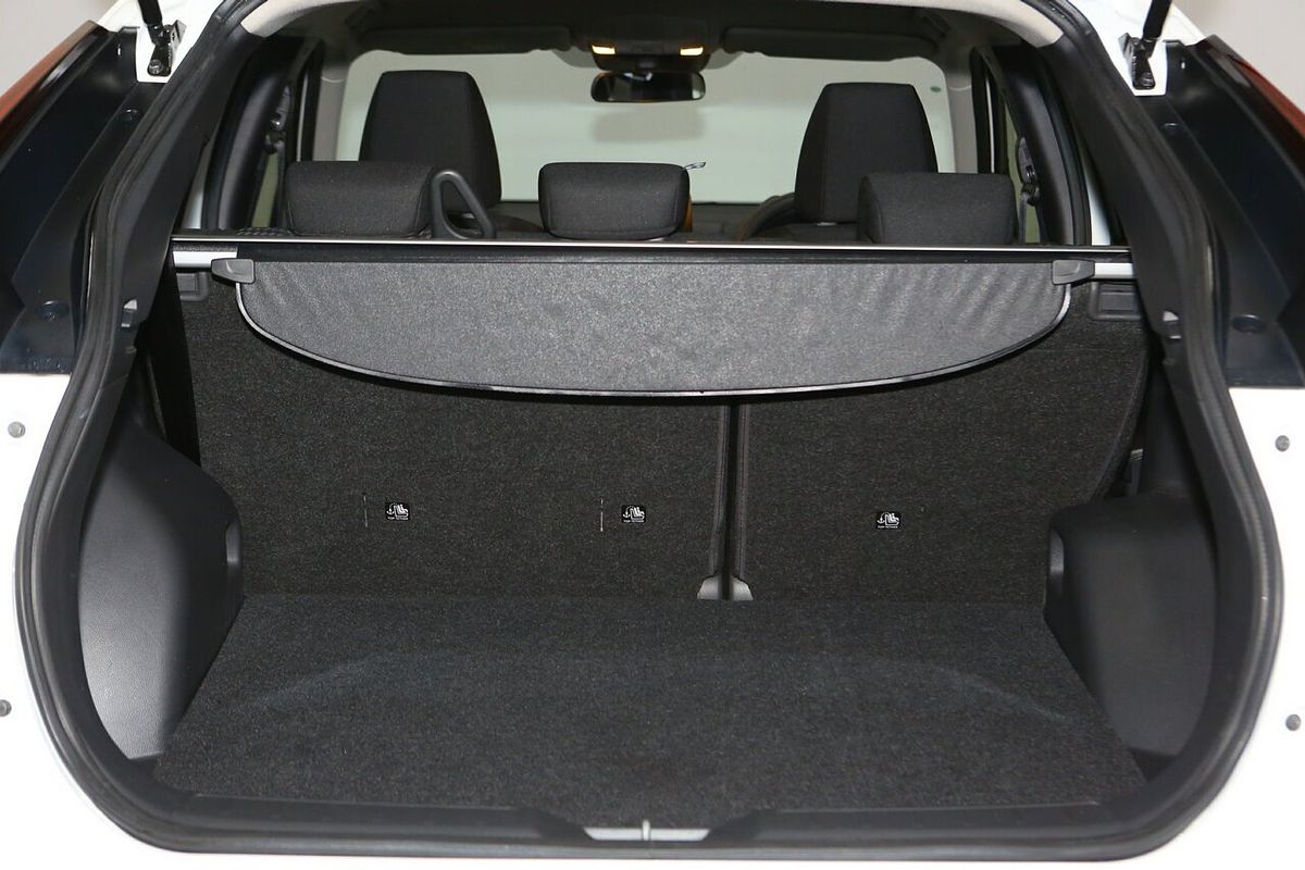 2024 Mitsubishi Eclipse Cross ES YB