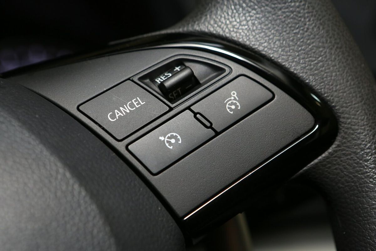 2024 Mitsubishi Eclipse Cross ES YB