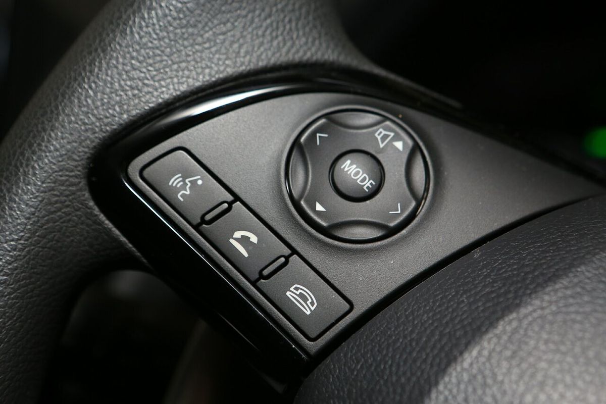 2024 Mitsubishi Eclipse Cross ES YB