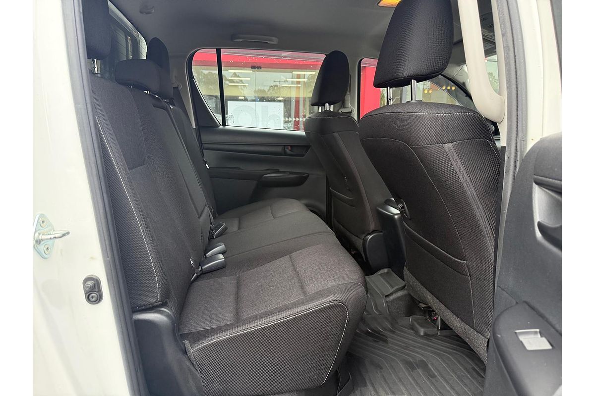2020 Toyota Hilux SR GUN126R 4X4