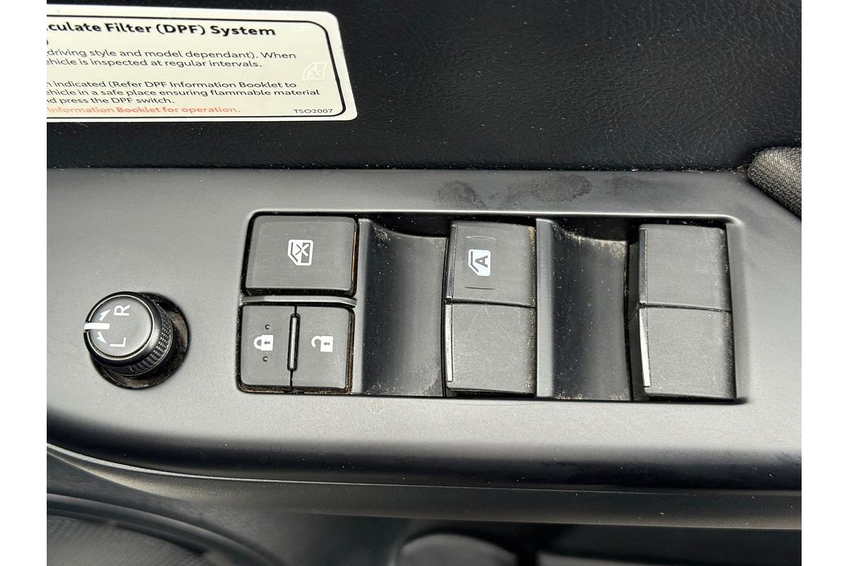2020 Toyota Hilux SR GUN126R 4X4