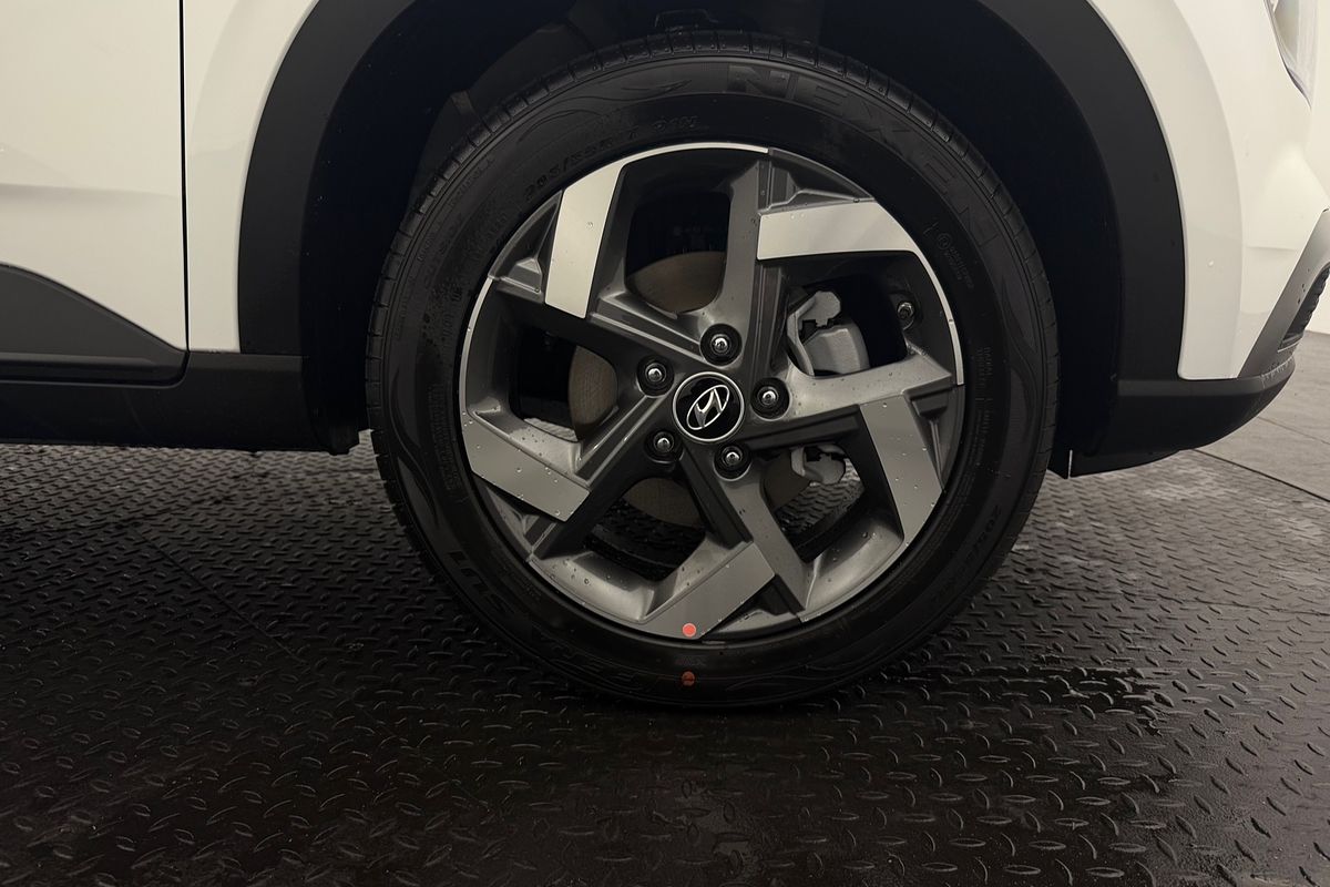 2025 Hyundai Venue Active QX.V5