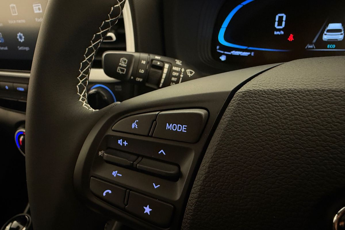 2025 Hyundai Venue Active QX.V5