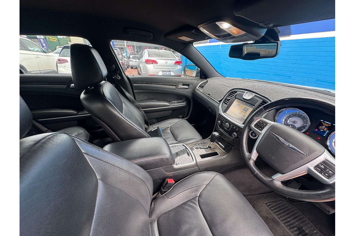2013 Chrysler 300 C LX