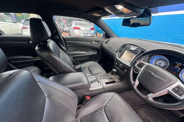 2013 Chrysler 300 C LX