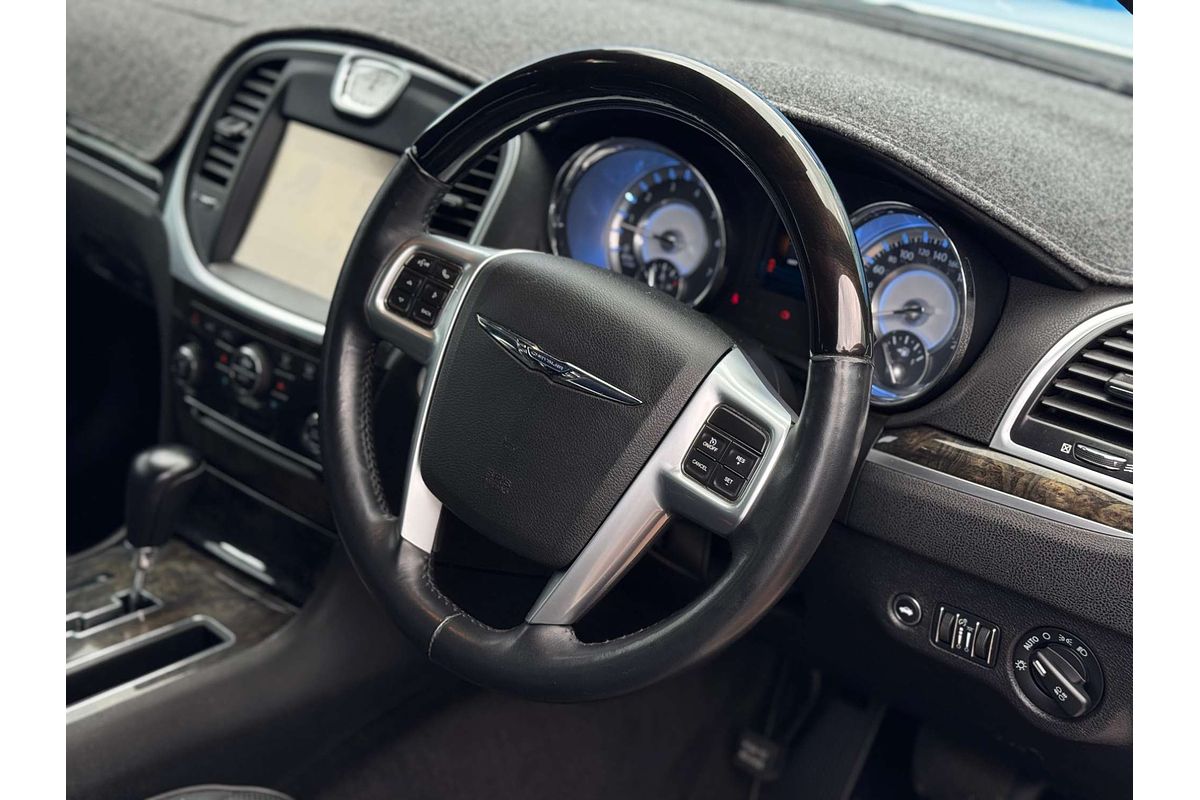 2013 Chrysler 300 C LX