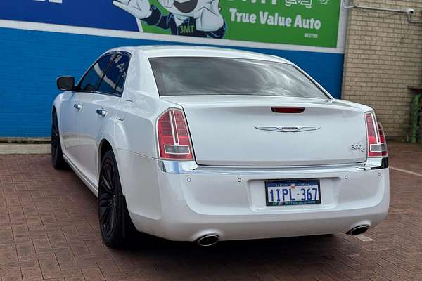 2013 Chrysler 300 C LX