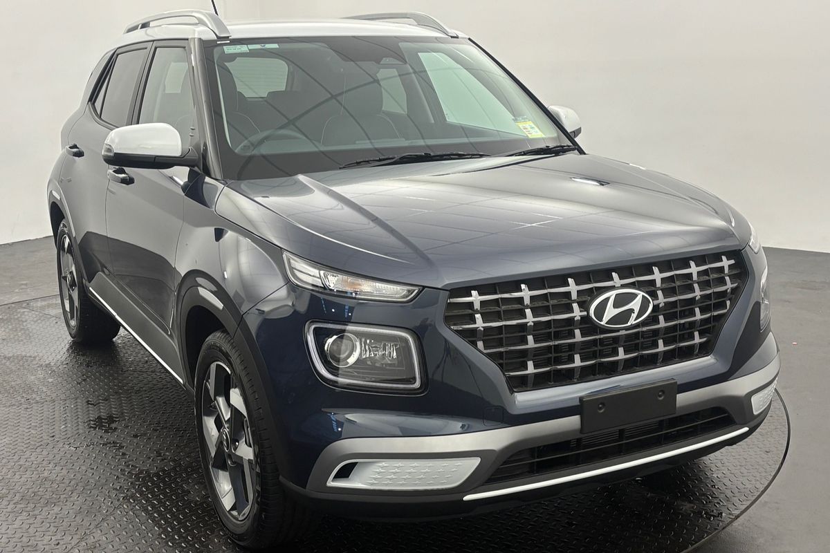 2025 Hyundai Venue Elite QX.V5