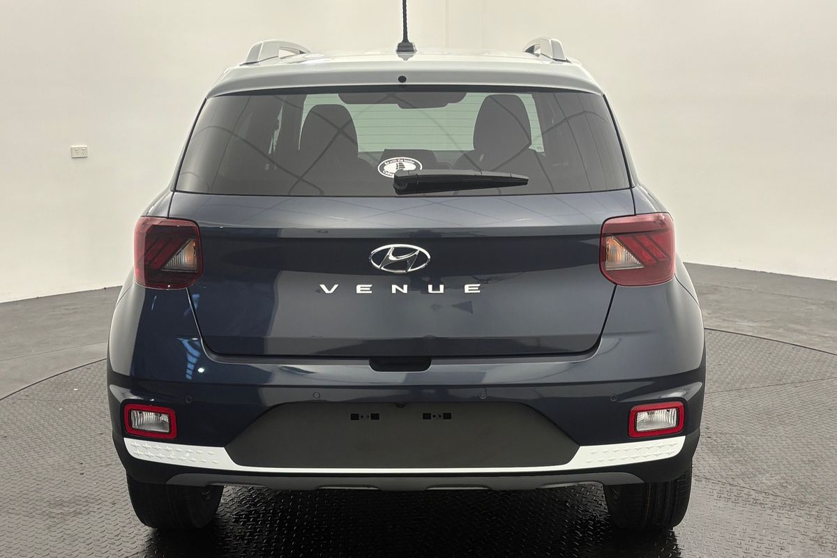 2025 Hyundai Venue Elite QX.V5