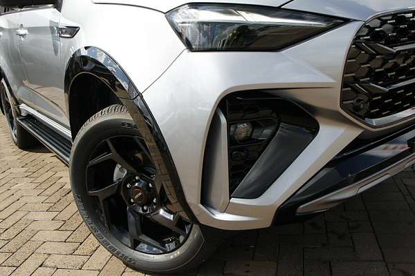 2025 Isuzu MU-X X-TERRAIN